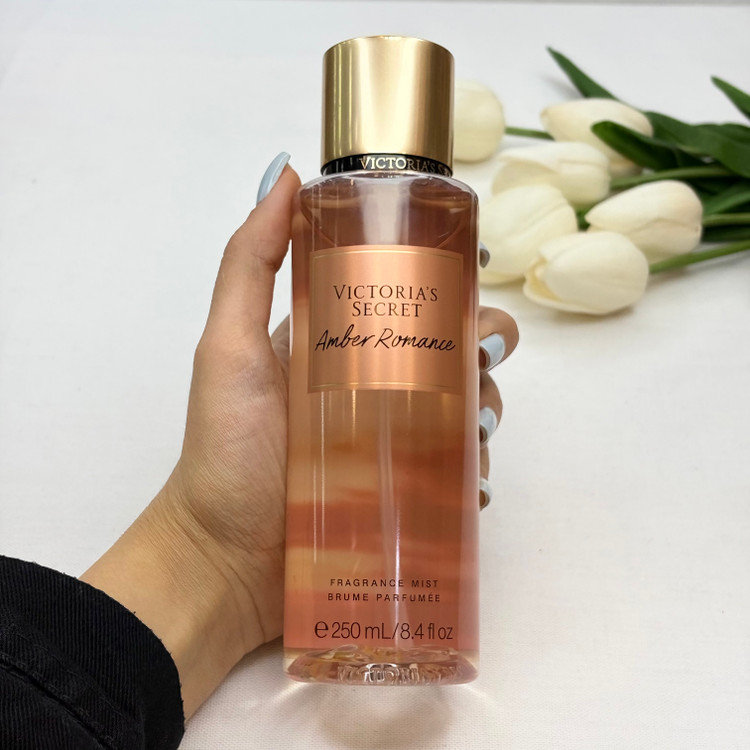 بادی اسپلشamber romanseویکت مستر 250 میل رایحه آمبری، وانیلی، گرم و اغواگر مشابه ادکلن Yves Saint Laurent Black Opium