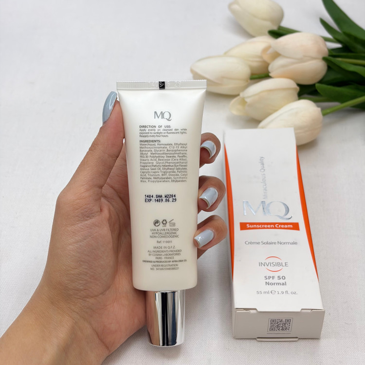 کرم ضد آفتاب SPF50 نرمالnormal ام کیو MQ مدل Creme Solaire Sans Huile بی رنگInvisibleمناسب پوست نرمال و خشک55ml