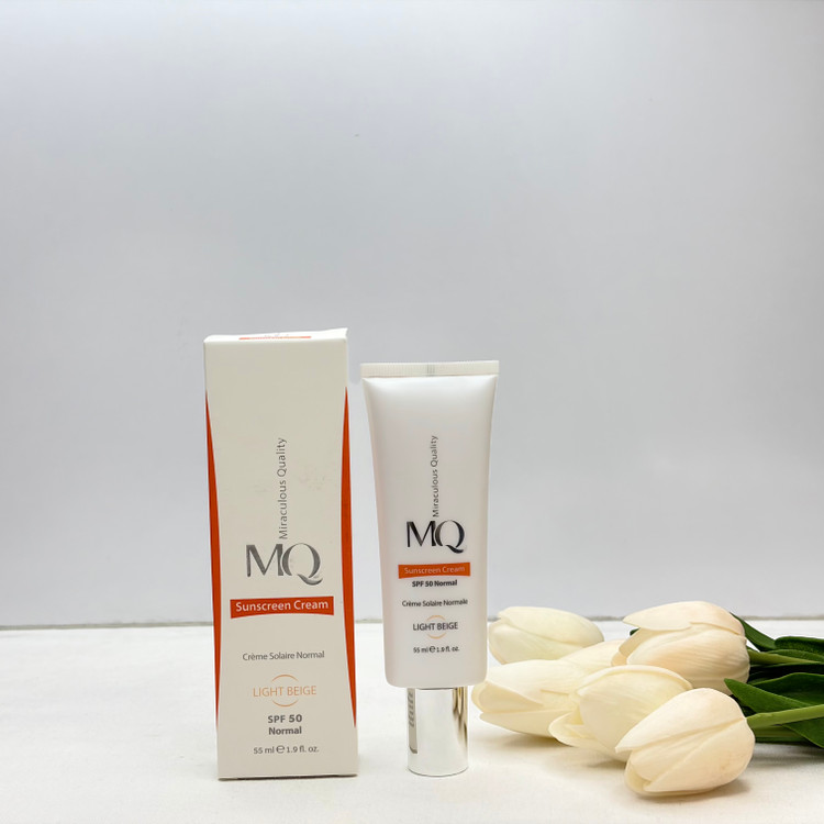 کرم ضد آفتاب SPF50 نرمالnormal ام کیو MQ مدل Creme Solaire Sans Huile بژ روشنLight Beigeمناسب پوست نرمال و خشک55ml