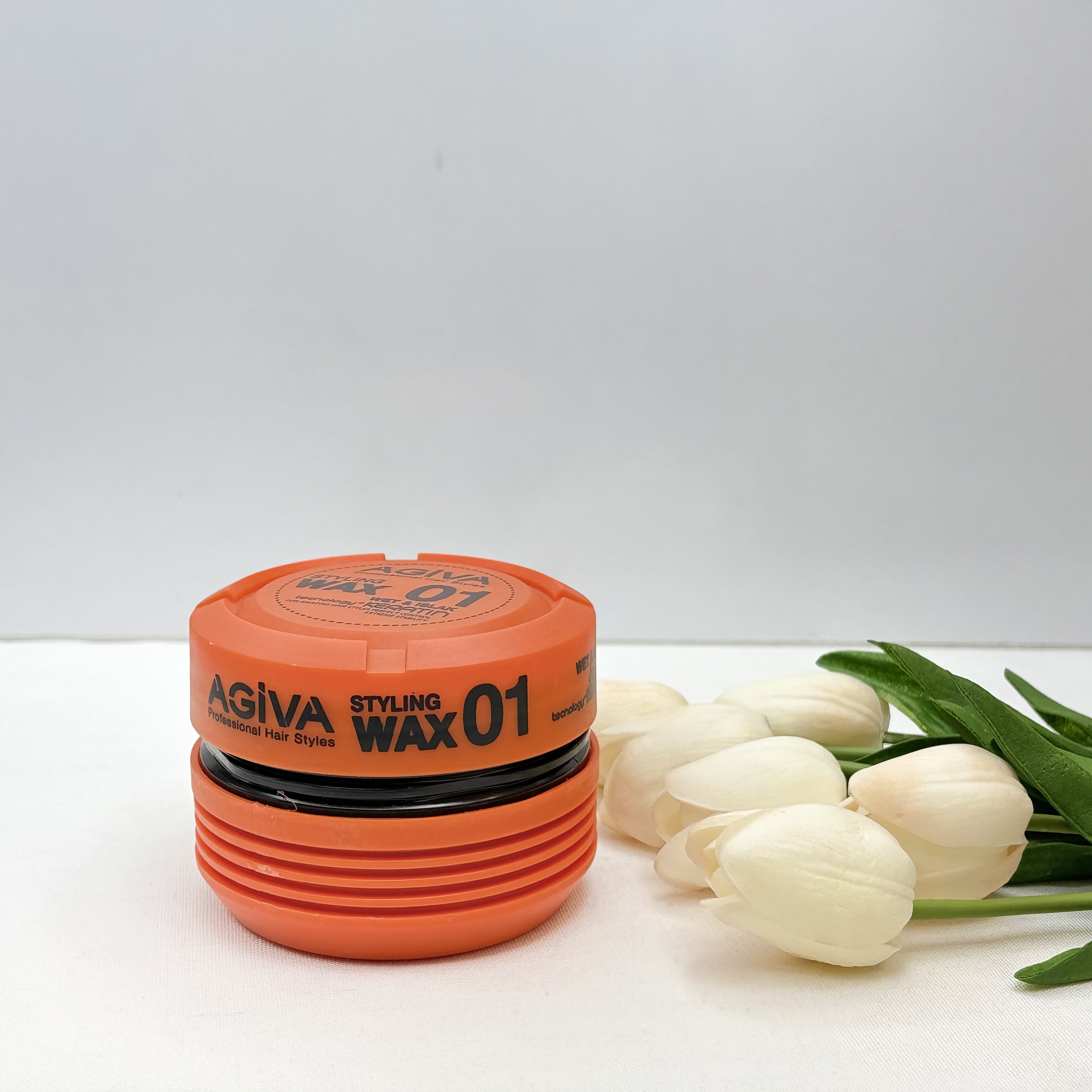 استایلینگ ژل وکس شماره 01 نارنجی Styling Wax 	کیفیت اصلی نگه داری متوسط 	براقیت زیاد 	انعطاف پذیری بالا 	ظاهر طبیعی براق، موهای خشک/معمولی