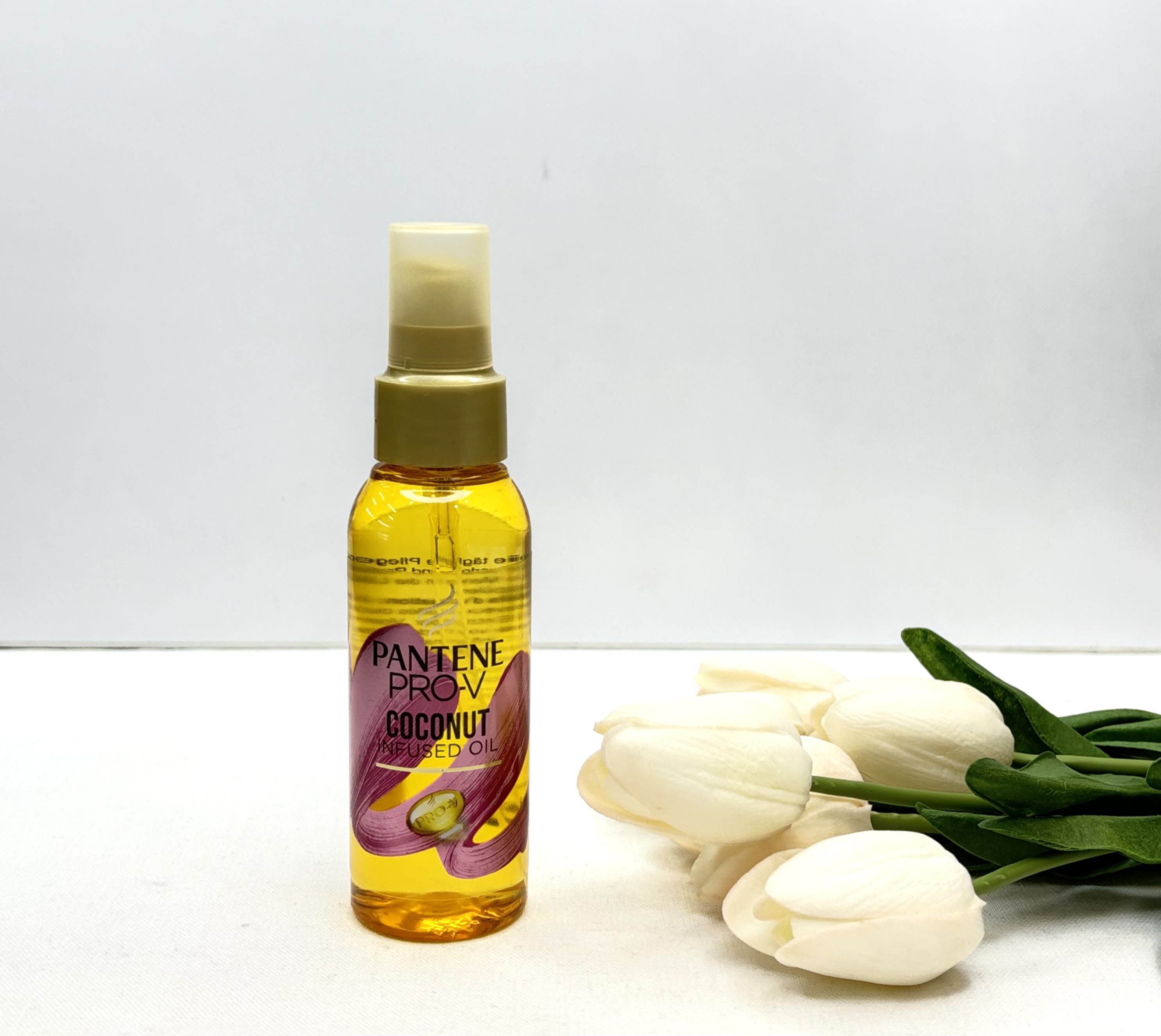 روغن نارگیل پرو وی ترمیم کننده و ضد ریزش و وز وضد حرارت