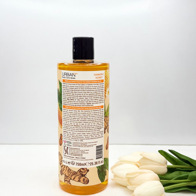 شامپو بدن روشن کننده مدل body care رایحه عسل و زردچوبه حجم 750 میل کیفیت اصلی
