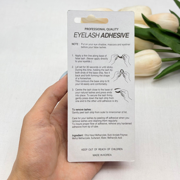 چسب مژه مصنوعیPIREN مدل Power با چسبندگی بالا، ضد آب، سریع خشکشونده، دارای فرچه برای استفاده آسان، رنگ شیری که پس از خشک شدن بیرنگ میشود، وزن 5 گرم