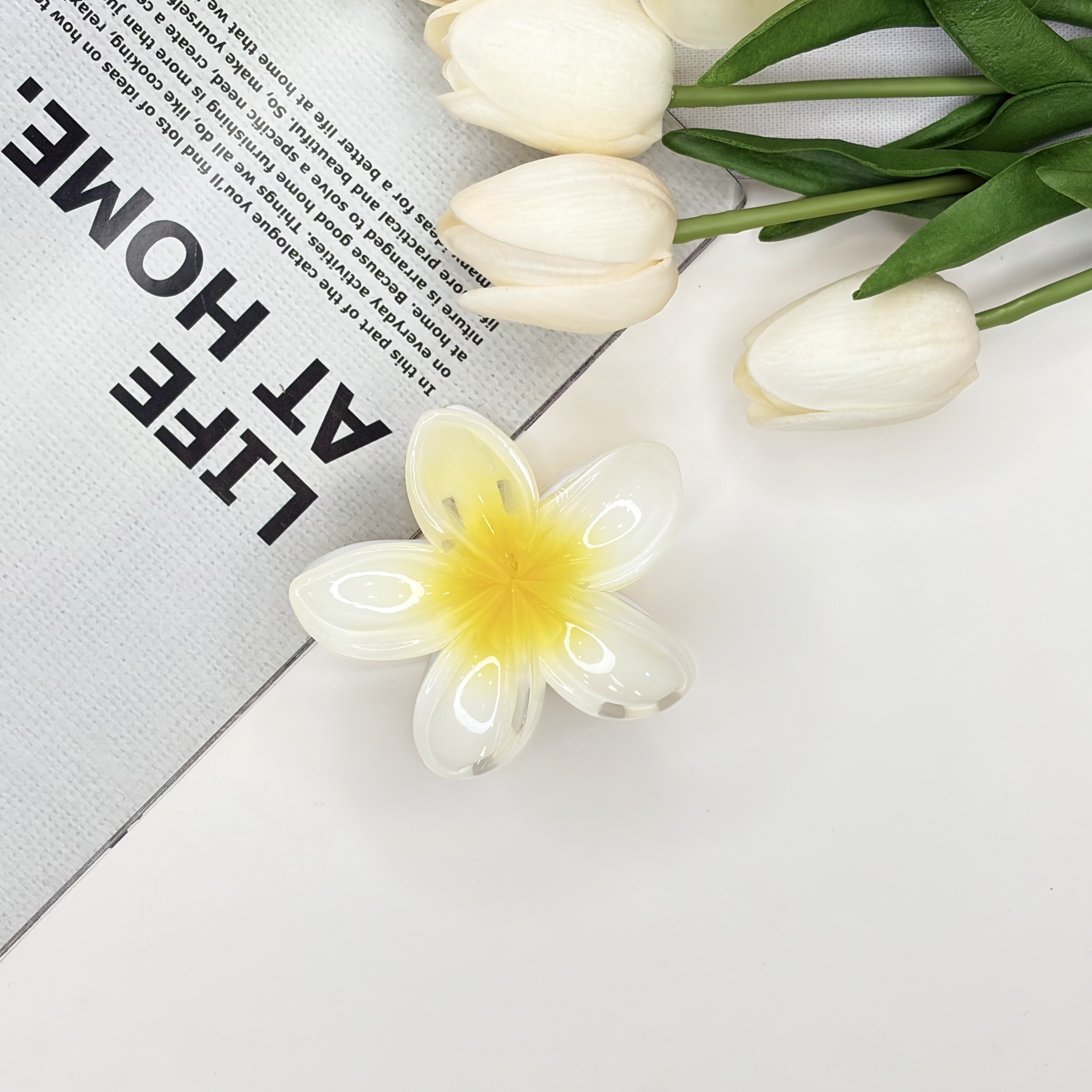 کلیپس پلومریا سفید زرد‌ رنگ اصلی کیفیت عالی وارداتی 7cm
