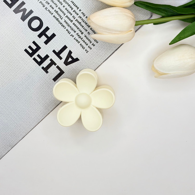 کلیپس طرح گل پنج پر گرد تناژ رنگهای نود 6cm