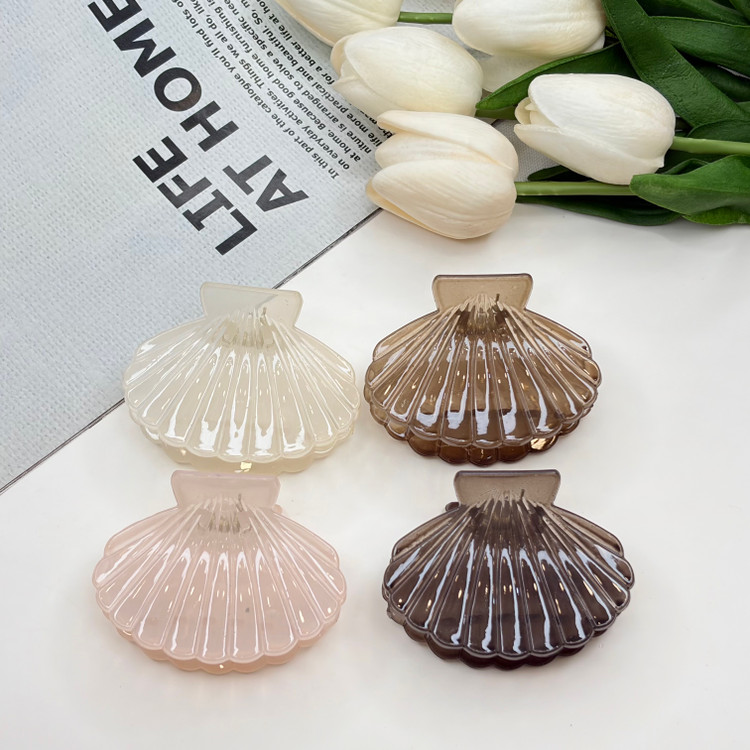 کلیپس طرح صدف شفاف شیشه ای براق 6cm