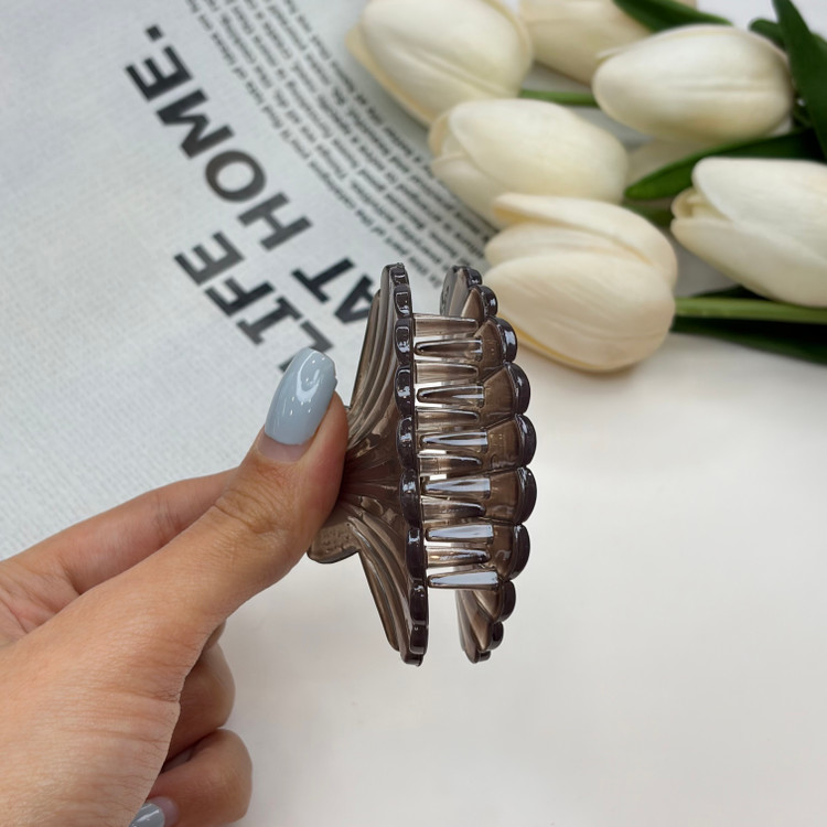 کلیپس طرح صدف شفاف شیشه ای براق 6cm