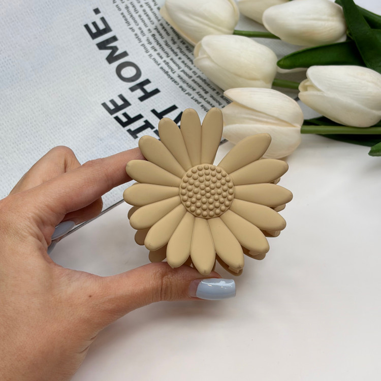 کلیپس طرح گل بابونه رنگ های نود7cm