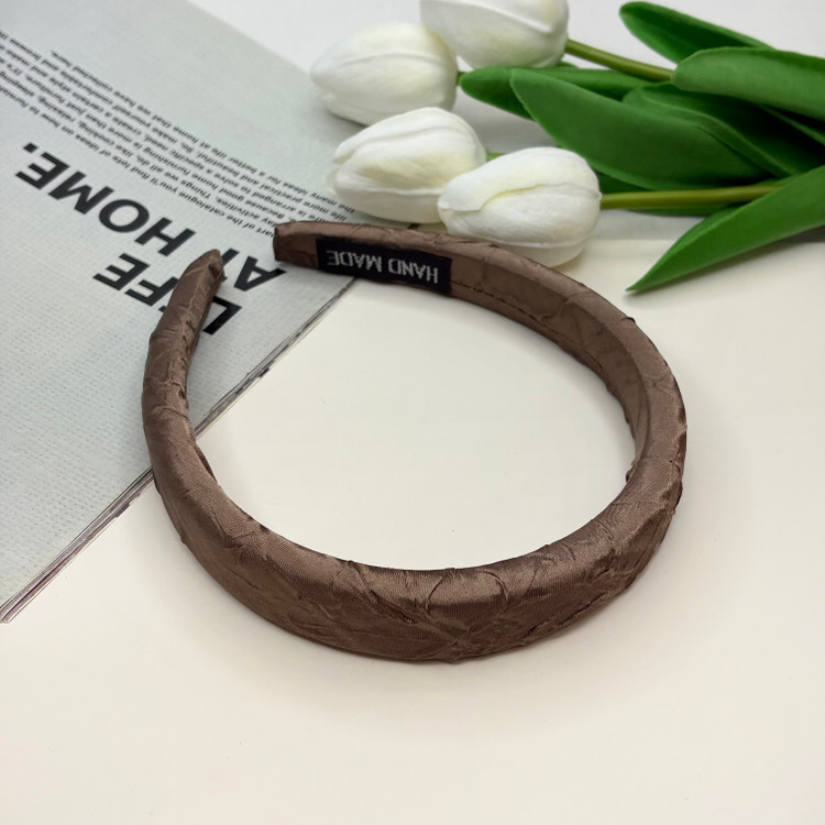 تل سر پارچه ای ساتن ژاکارد براق قهوه ای 3cm