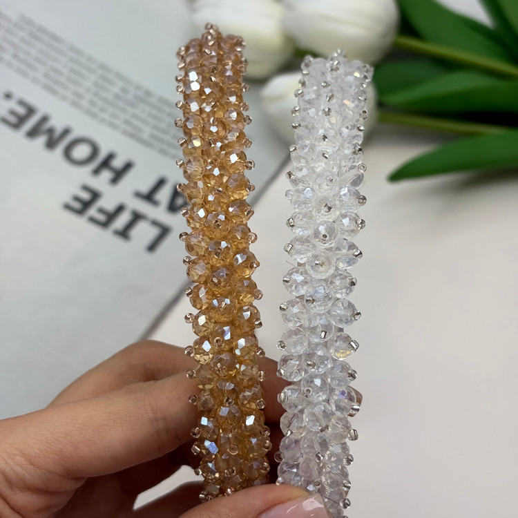 تل سر ساتن کریستال بافت رنگبندی سفید و نباتی 1cm
