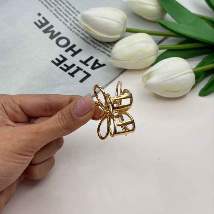 کلیپس فلزی طرح گل پنج پر براق وارداتی با کیفیت سایز 4.5cm