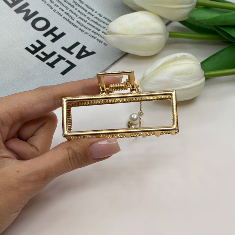 کلیپس فلزی مستطیل آویزدار مروارید رنگ براق7.5cm