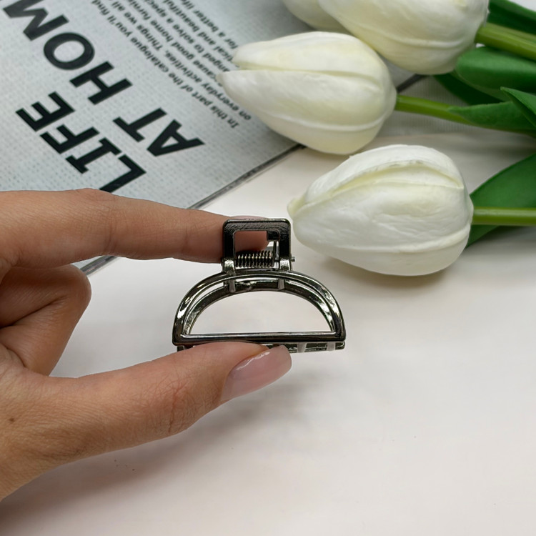 کلیپس فلزی نیم دایره براق سایز 4cm