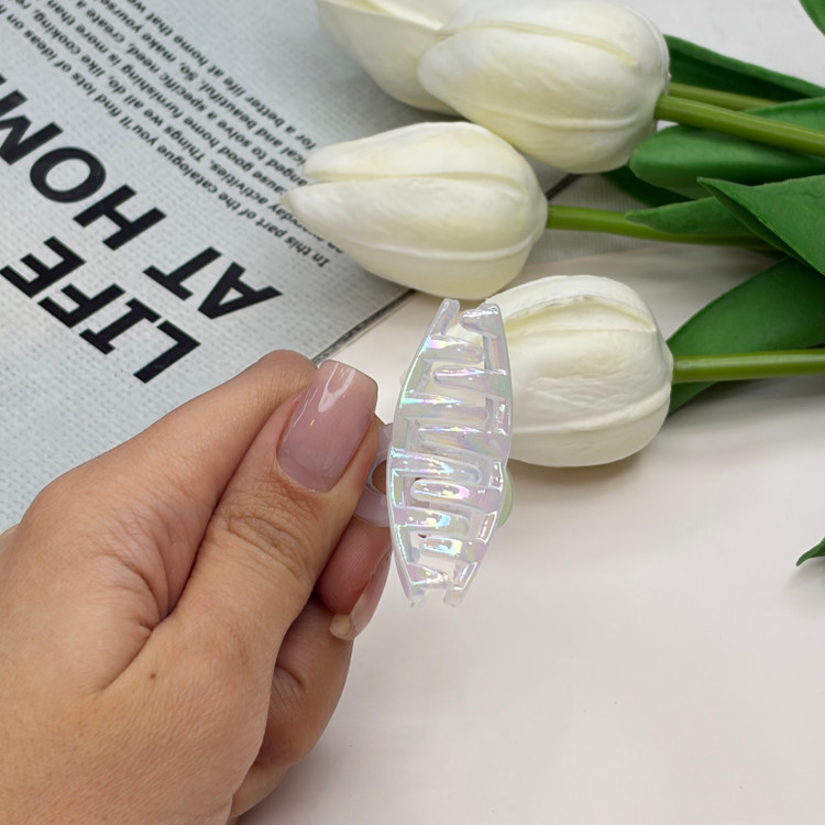 کلیپس هولگرامی سایز کوچک طرح پاپیون4cm