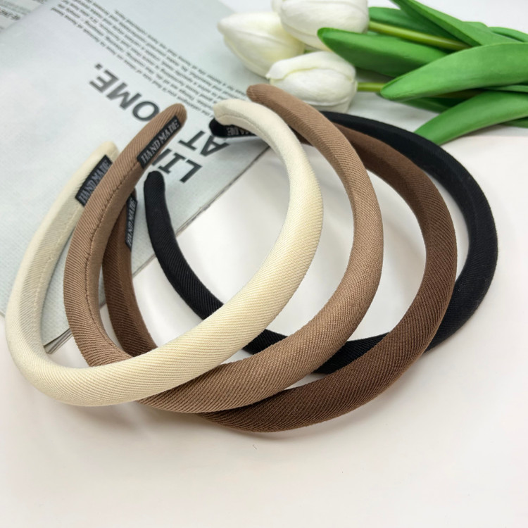 تل سر پارچه ی مخمل ابری کجراه باریک با کیفیت عالی وارداتی 1.5cm