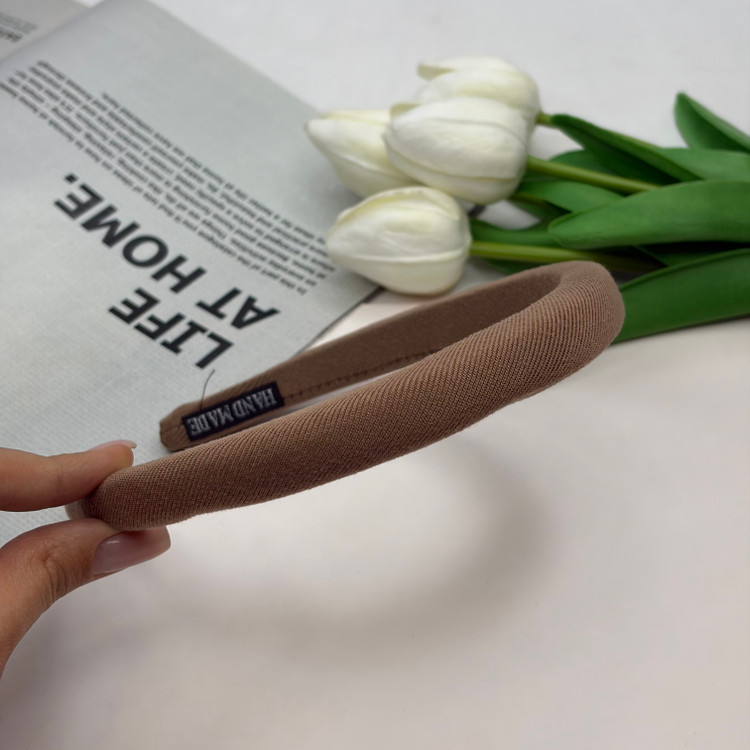 تل سر پارچه ی مخمل ابری کجراه باریک با کیفیت عالی وارداتی 1.5cm