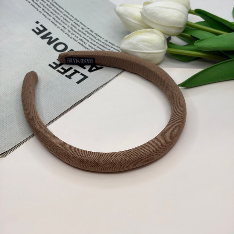 تل سر پارچه ی مخمل ابری کجراه باریک با کیفیت عالی وارداتی 1.5cm