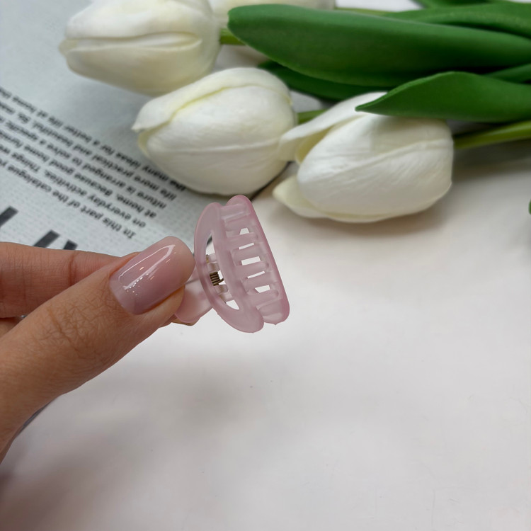 کلیپس نیم دایره یخی صورتی سایز کوچک2cm