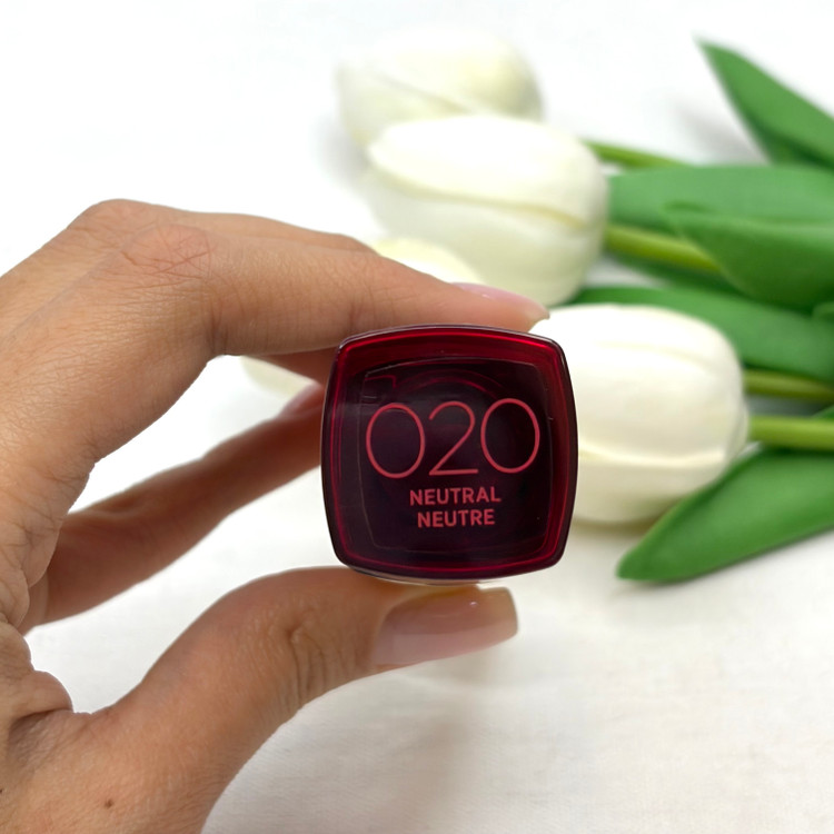 کرم پودر شیشه ای مایع Spf 25 مدل Infaillible 32H شماره 020مناسب برای انواع پوست Fresh Wearحجم حاوی ویتامین سی 30 میل.کیفیت اصلی