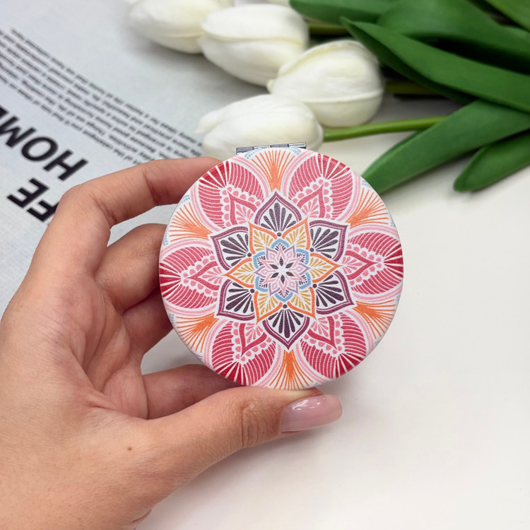 آینه جیبی دوطرفه طرح کاشی چرم دایره ای 7cm