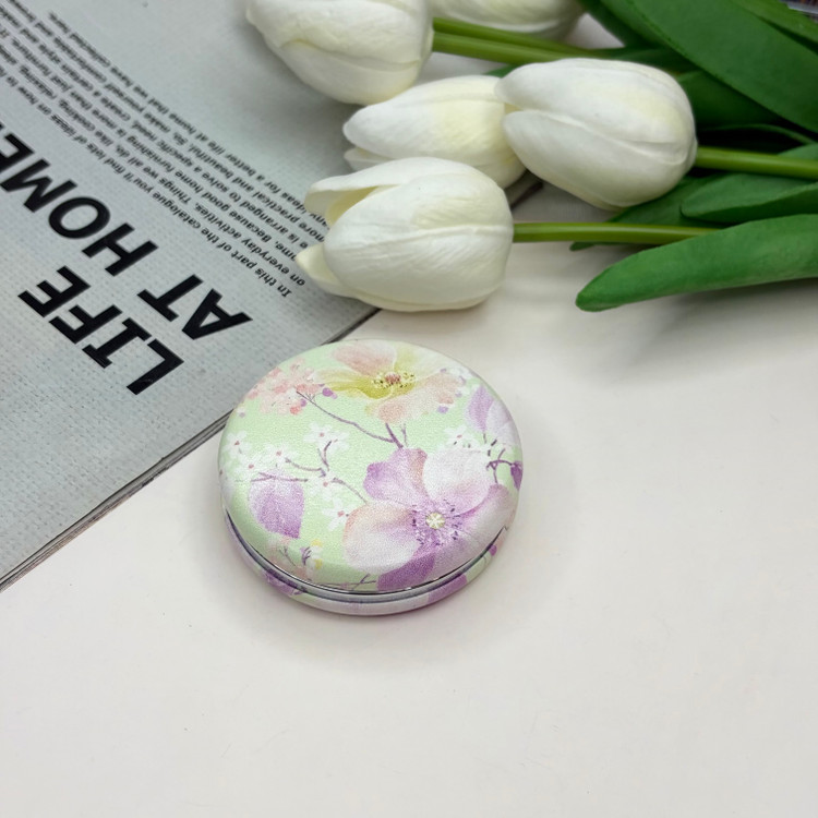 آینه جیبی دوطرفه طرح گلدار دایره ای چرم 6cm
