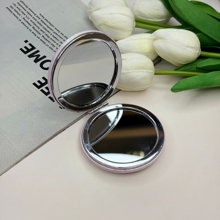 آینه جیبی دوطرفه طرح گلدار دایره ای چرم 6cm