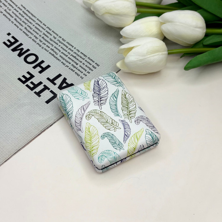 آینه جیبی دوطرفه طرح برگ مستطیلی چرم 8.5cm در 6cm