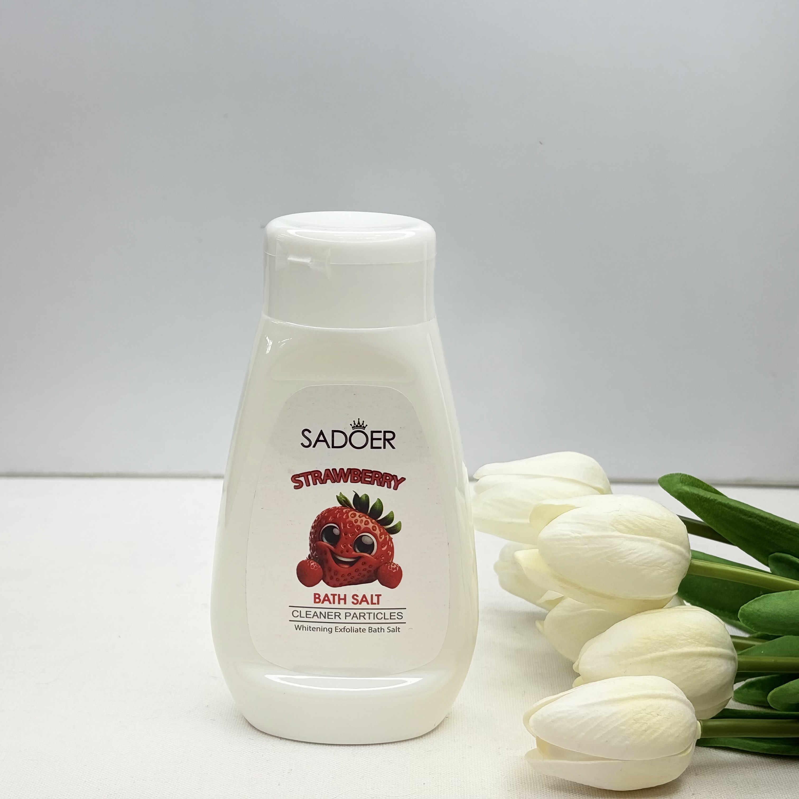 نمک بدن رایحه توت فرنگی Strawberry حجم۴۳۰گرم