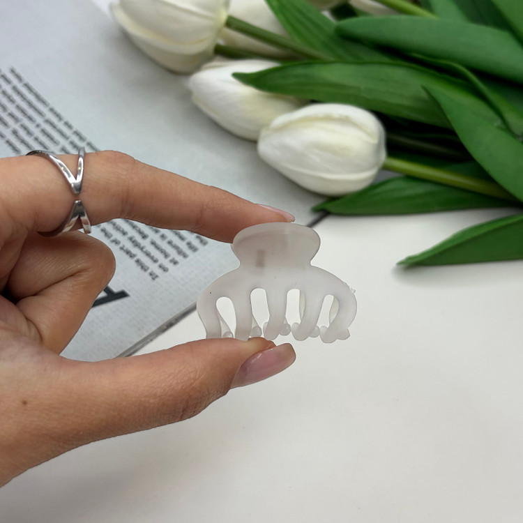 کلیپس مدل چنگکی یخی مات رنگ پاستلی3cm