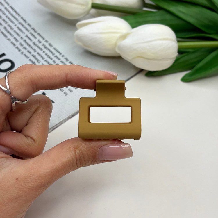 کلیپس طرح مستطیل رنگ مات سایز کوچک 3.5cm