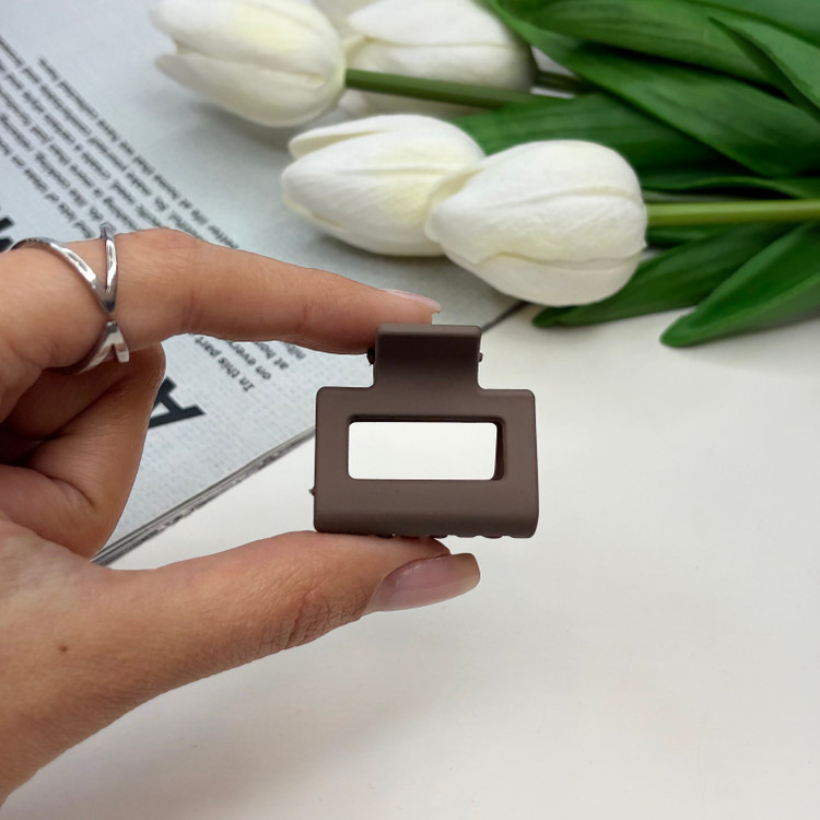 کلیپس طرح مستطیل رنگ مات سایز کوچک 3.5cm