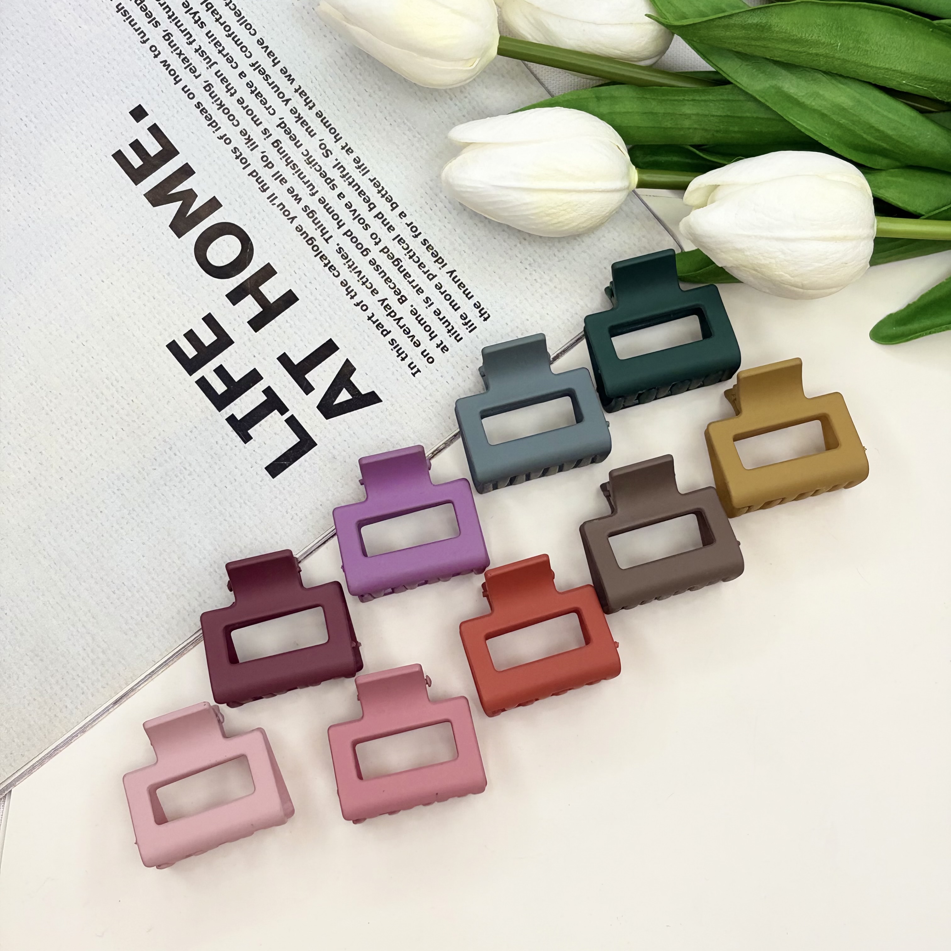 کلیپس طرح مستطیل رنگ مات سایز کوچک 3.5cm