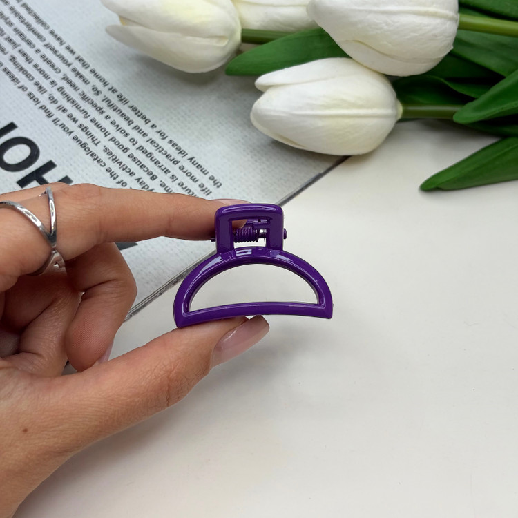 کلیپس طرح نیم دایره سایز کوچک رنگ براق 4cm