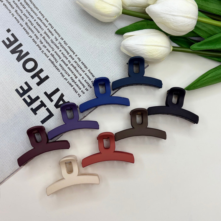 کلیپس طرح پاپیون سایز کوچک رنگ مات 4cm