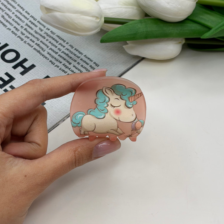 کلیپس نیم دایره طرح اسب تک شاخ یخی مات4cm