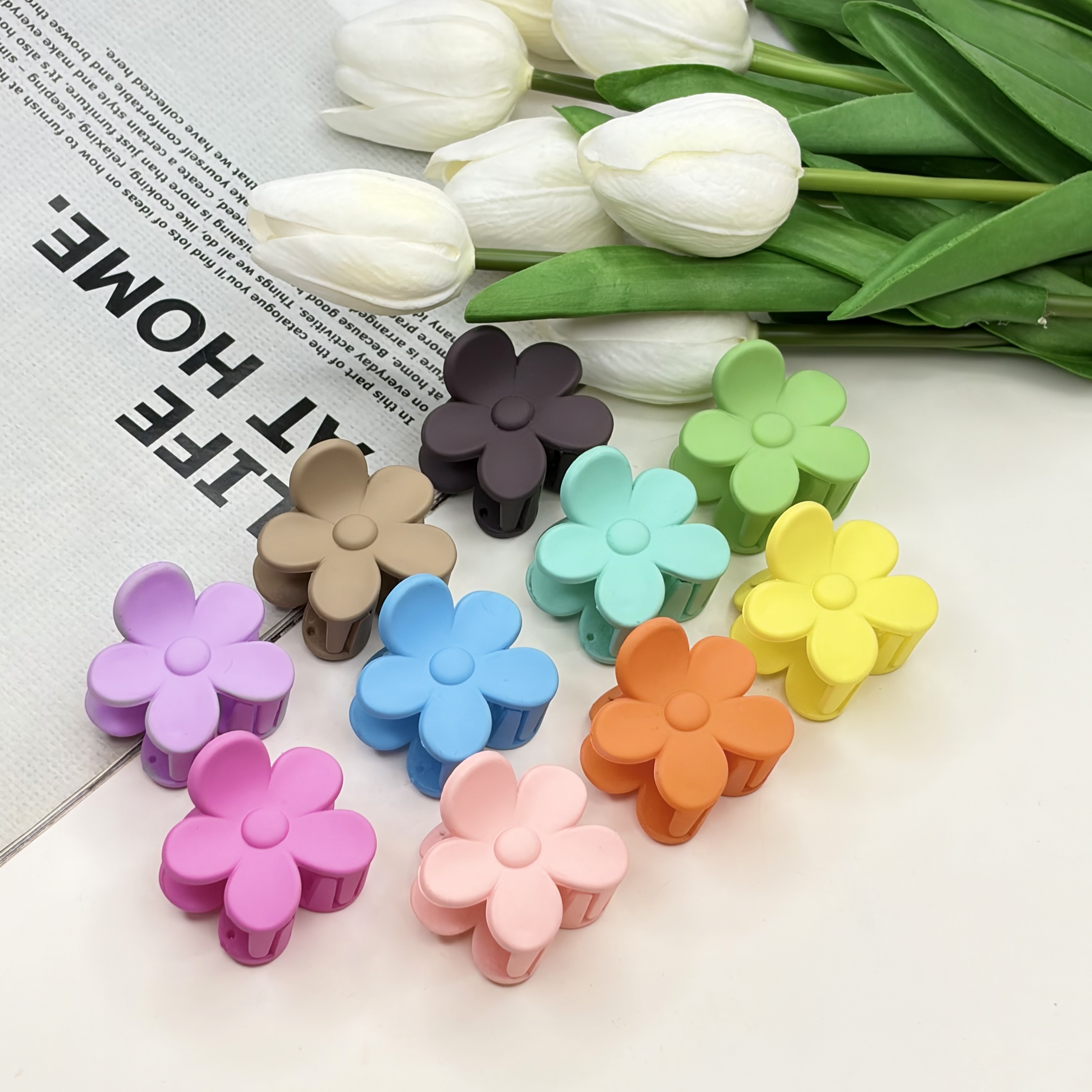 کلیپس طرح گل سایز کوچک رنگی رنگی مات 3cm