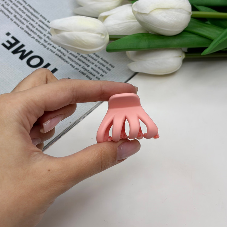 کلیپس مدل چنگکی سایز کوچک خرچنگی رنگ مات 3cm