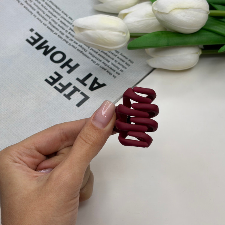 کلیپس مدل چنگکی سایز کوچک خرچنگی رنگ مات 3cm