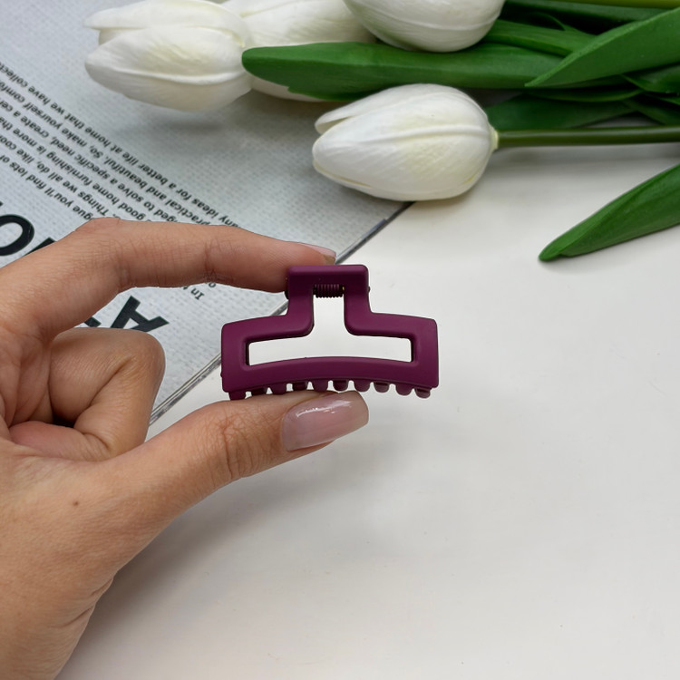 کلیپس مدل مستطیلی سایز کوچک رنگ مات4.5cm