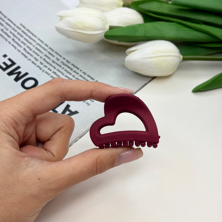 کلیپس مدل قلبی سایز کوچک رنگ مات4cm