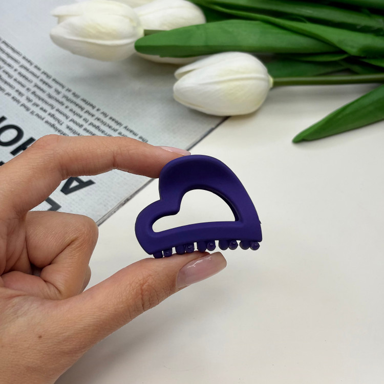 کلیپس مدل قلبی سایز کوچک رنگ مات4cm