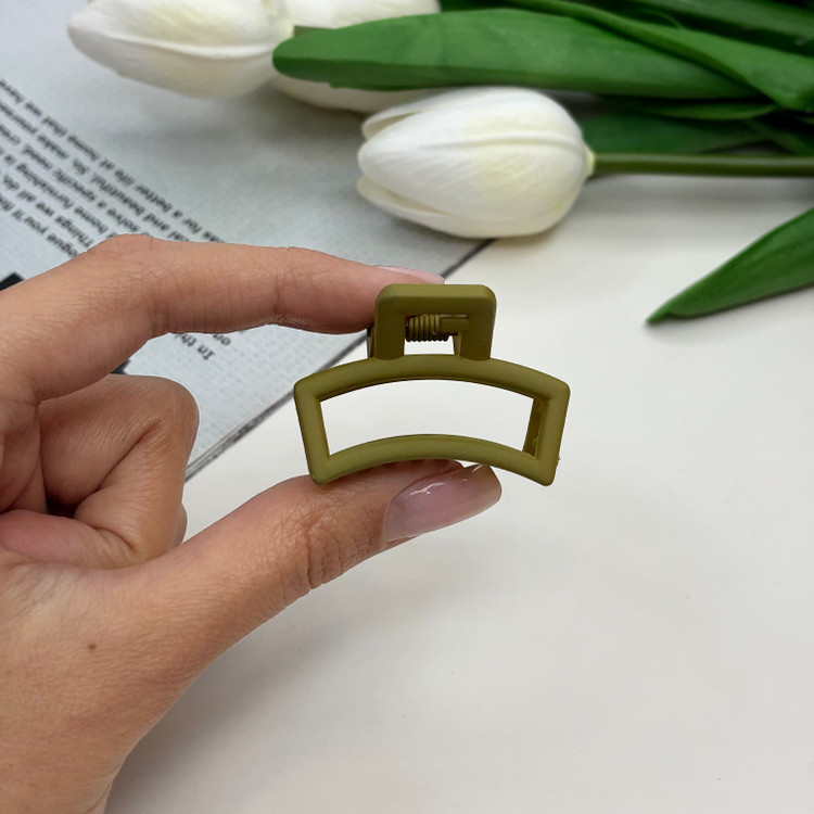 کلیپس مدل مستطیل خم سایز کوچک رنگ مات3.5cm