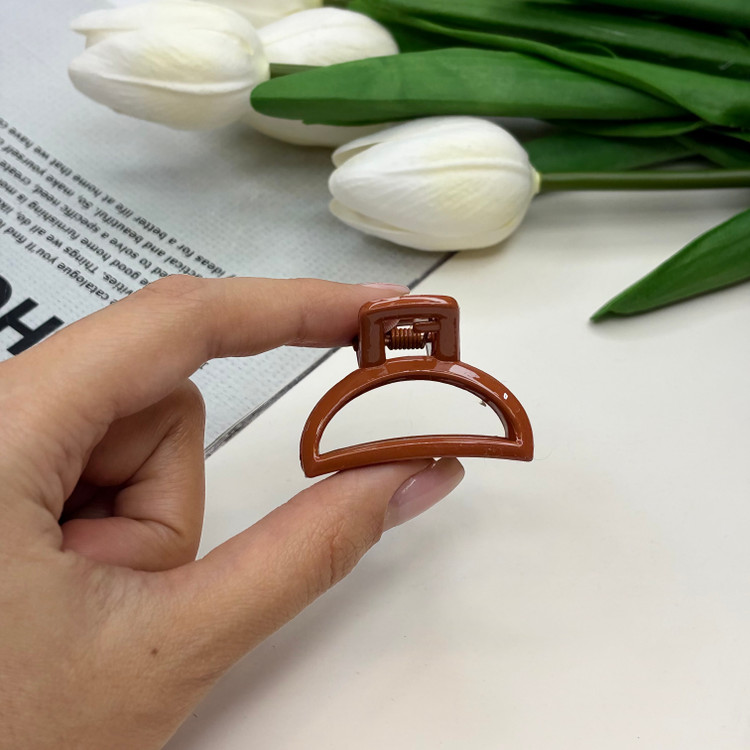 کلیپس مدل نیم دایره سایز کوچک رنگی براق4cm