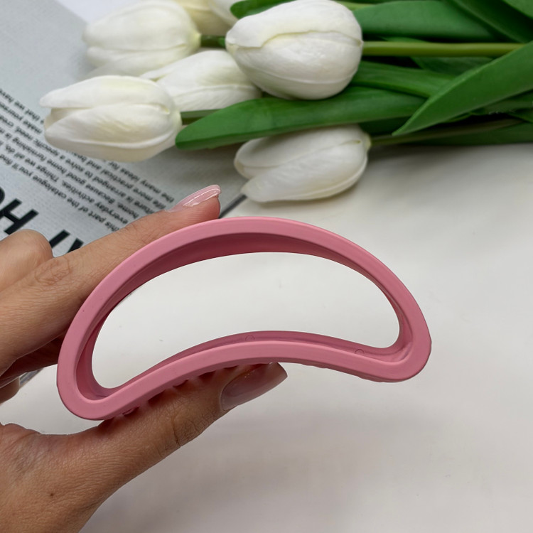 کلیپس مدل نیم دایره سایز بزرگ رنگی مات9cm
