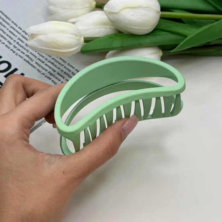 کلیپس مدل نیم دایره سایز بزرگ رنگی مات9cm