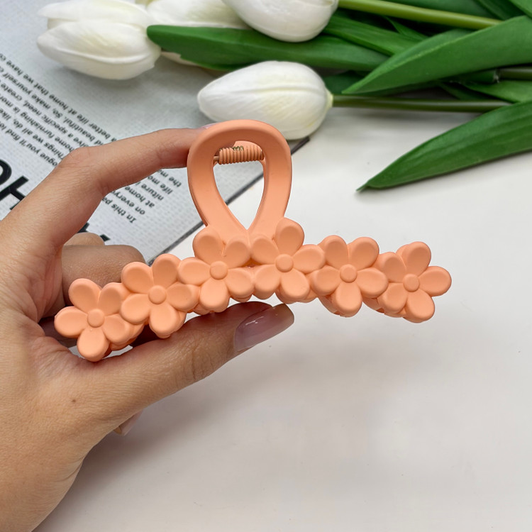 کلیپس مدل گل گلی پیوسته خطی سایز بزرگ رنگی مات11cm