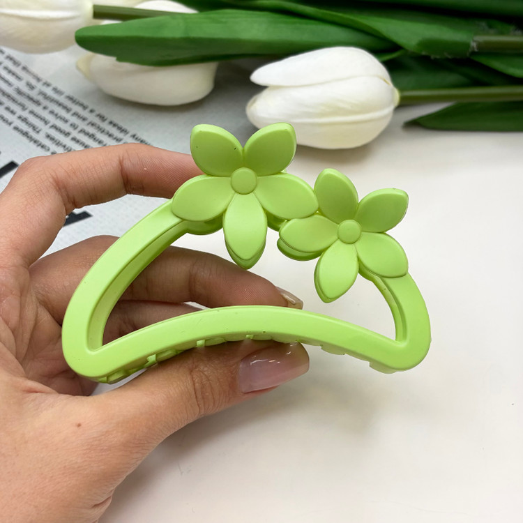 کلیپس مدل نیم دایره دوگل سایز بزرگ رنگی مات9cm