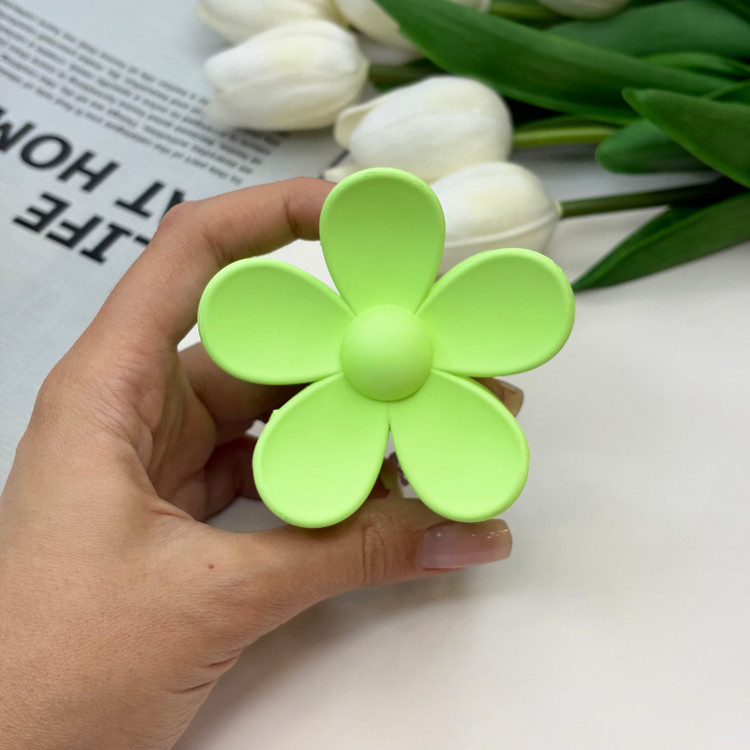کلیپس طرح گل رنگی سایز بزرگ مات7cm