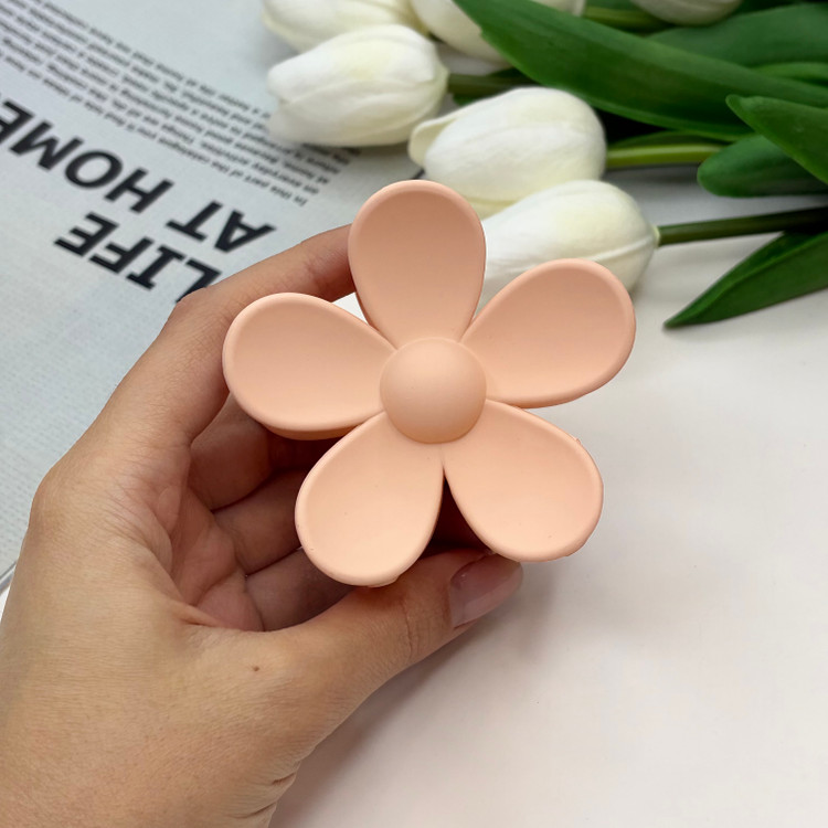 کلیپس طرح گل رنگی سایز بزرگ مات7cm