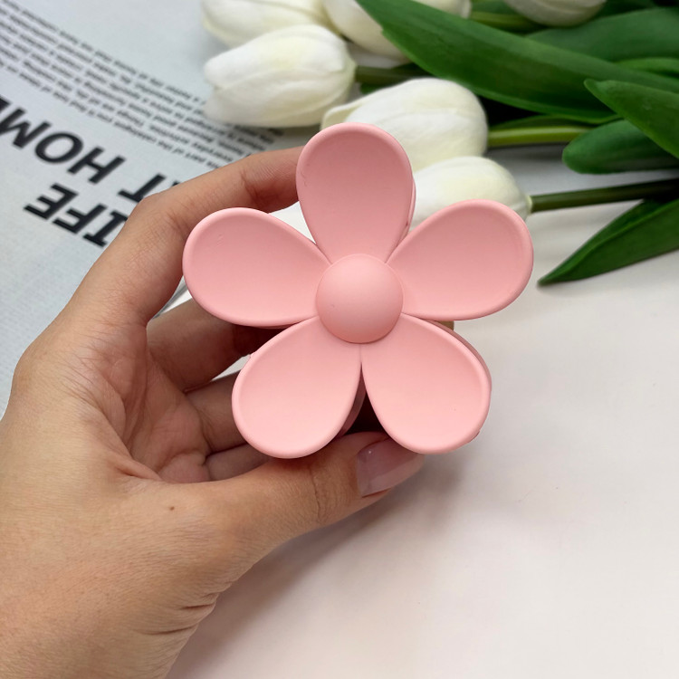 کلیپس طرح گل رنگی سایز بزرگ مات7cm